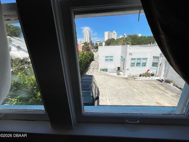 411 N Oleander Ave Unit 5, Daytona Beach, FL 32118
