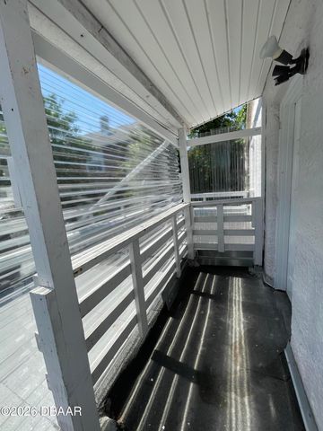411 N Oleander Ave Unit 5, Daytona Beach, FL 32118