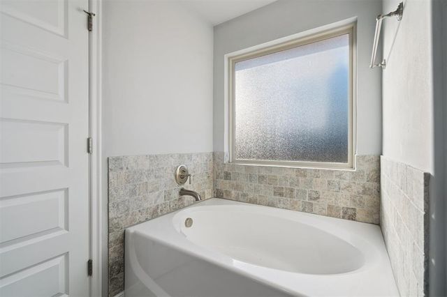 3416 NW 160th Street, Edmond, OK 73013