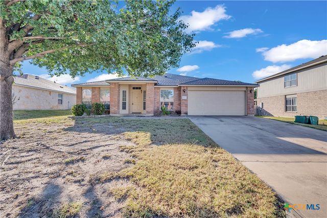 102 Lone Shadow Drive, Harker Heights, TX 76548