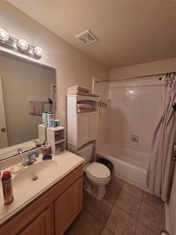 1606 Village Townhome Drive, Pasadena, TX 77504