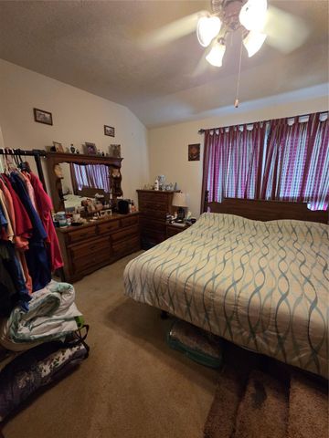 1606 Village Townhome Drive, Pasadena, TX 77504