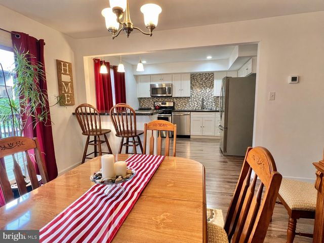 69-2 AZALEA WAY, Reading, PA 19606