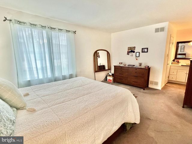 69-2 AZALEA WAY, Reading, PA 19606