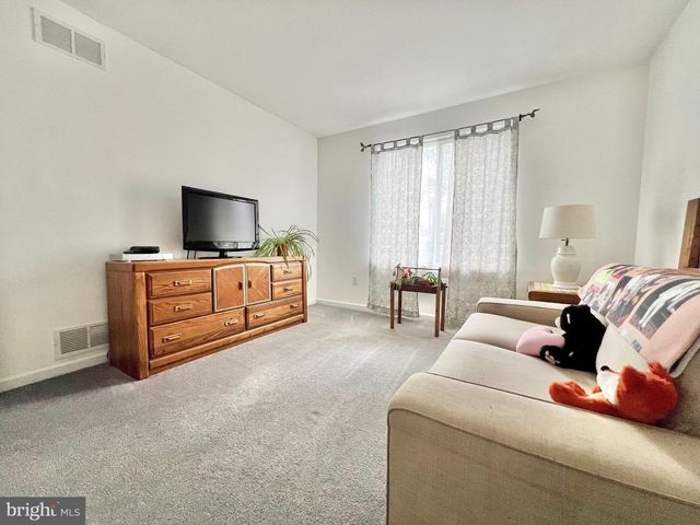 69-2 AZALEA WAY, Reading, PA 19606