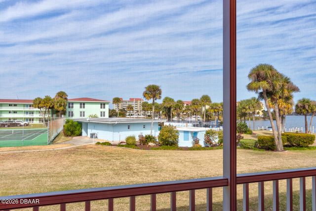 721 S Beach St Apt 210A, Daytona Beach, FL 32114