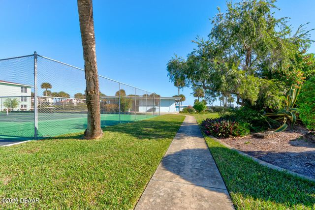 721 S Beach St Apt 210A, Daytona Beach, FL 32114