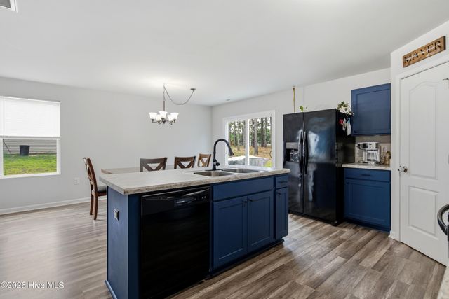 175 Desert Orchid Circle, Raeford, NC 28376