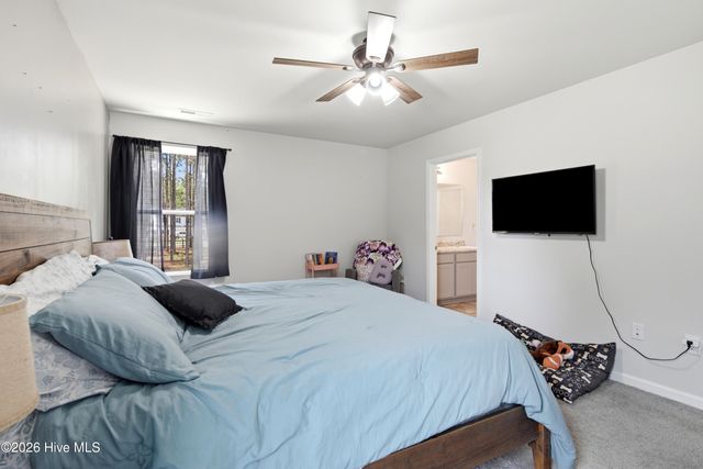 175 Desert Orchid Circle, Raeford, NC 28376