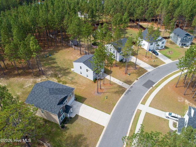 175 Desert Orchid Circle, Raeford, NC 28376