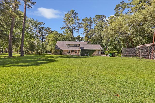 1710 Palomino Lane, Kingwood, TX 77339