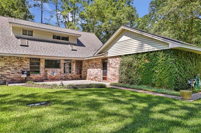 1710 Palomino Lane, Kingwood, TX 77339