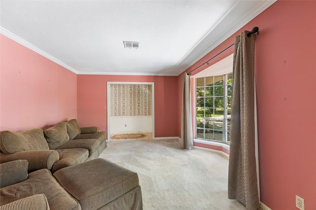 1710 Palomino Lane, Kingwood, TX 77339