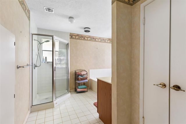 1710 Palomino Lane, Kingwood, TX 77339