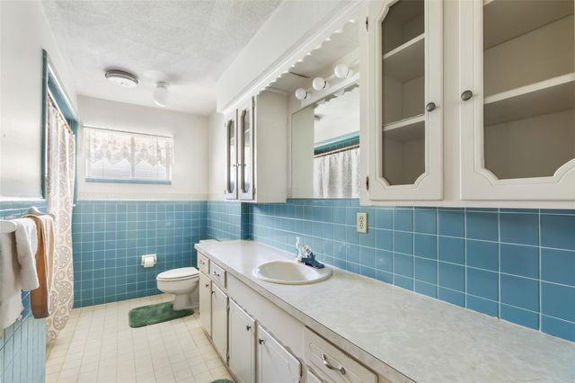 1710 Palomino Lane, Kingwood, TX 77339