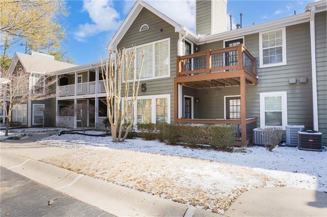 514 Berkeley Woods Drive, Duluth, GA 30096