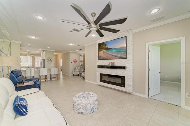 13815 MESSINA LOOP 101, Bradenton, FL 34211