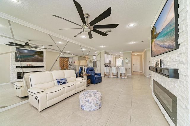 13815 MESSINA LOOP 101, Bradenton, FL 34211