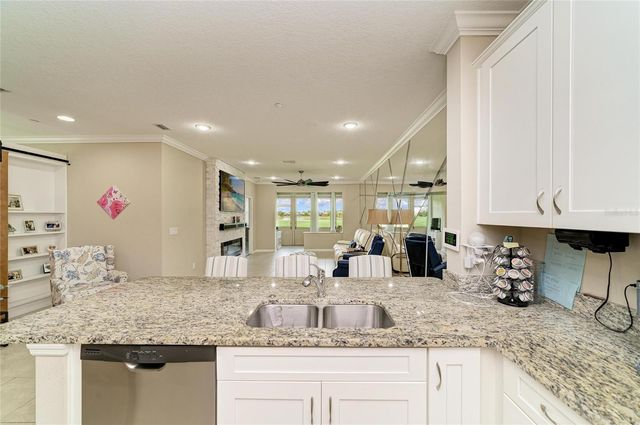 13815 MESSINA LOOP 101, Bradenton, FL 34211