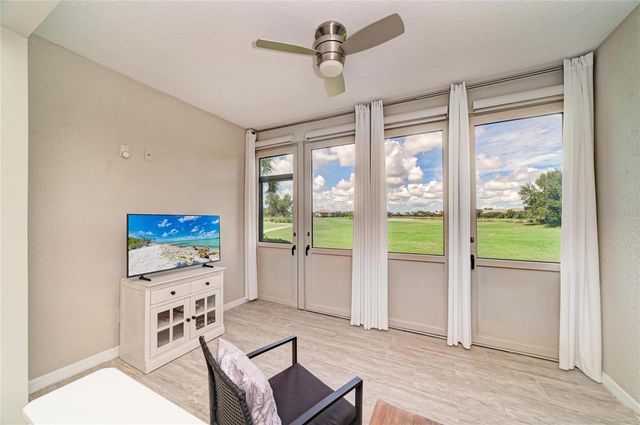 13815 MESSINA LOOP 101, Bradenton, FL 34211