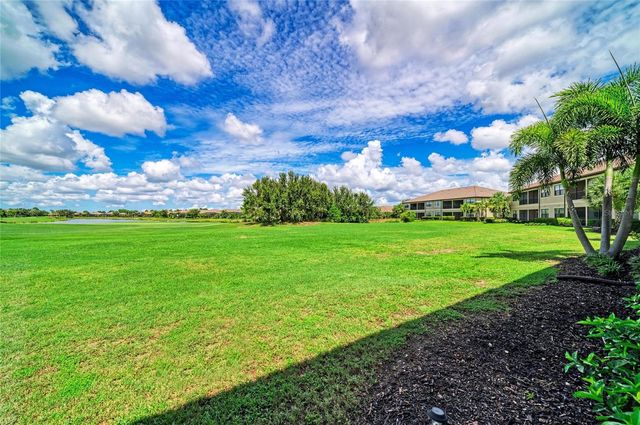 13815 MESSINA LOOP 101, Bradenton, FL 34211