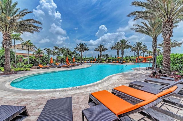 13815 MESSINA LOOP 101, Bradenton, FL 34211