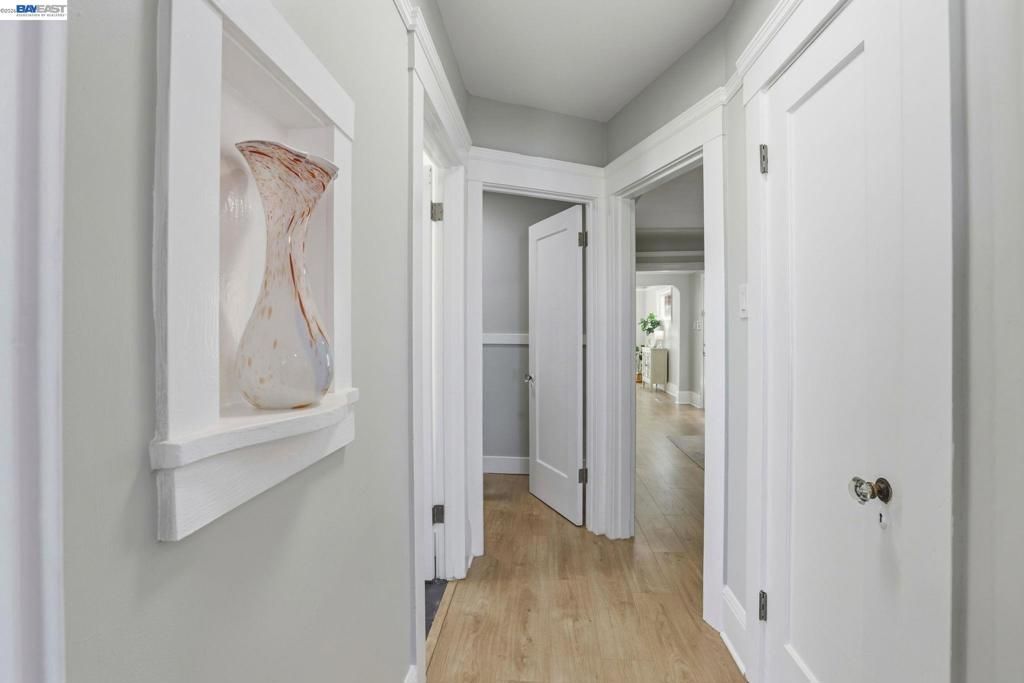 Image 13 of property listing at 146 Winchester St, Daly City, CA 94014