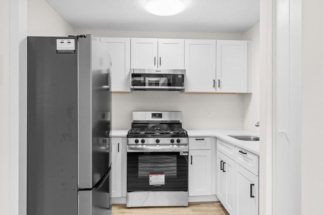 333 Pearl St Apt 7G, New York City, NY 10038