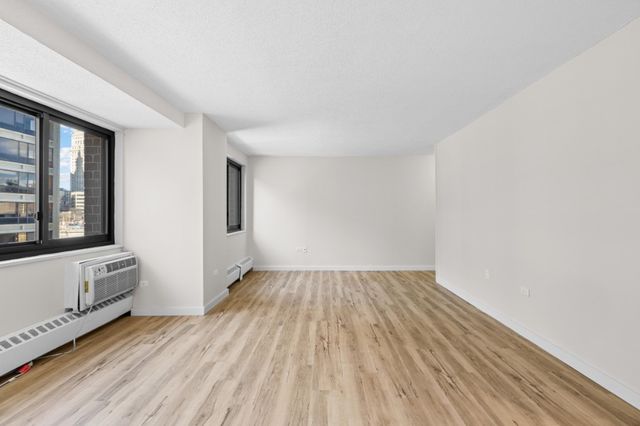 333 Pearl St Apt 7G, New York City, NY 10038