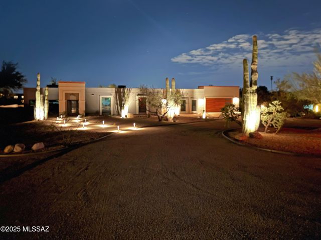 8172 E Galinda Drive, Tucson, AZ 85750