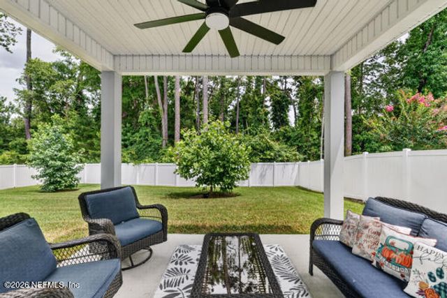 3060 FREE BIRD Loop, Green Cove Springs, FL 32043