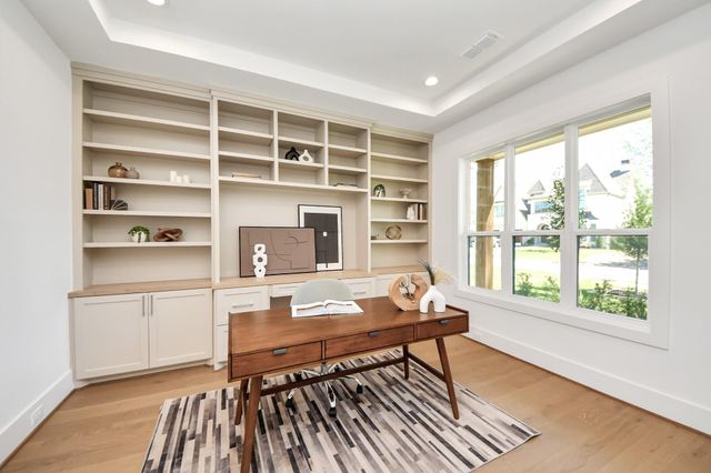 1623 Viking Drive, Houston, TX 77018