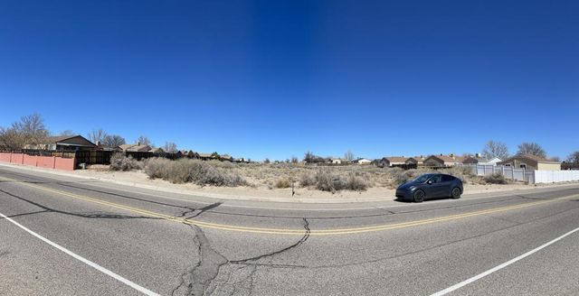 1157 19th Avenue NE, Rio Rancho, NM 87144
