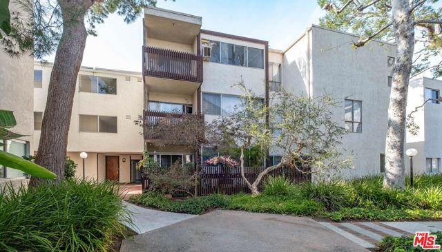 6050 Canterbury Drive E313, Culver City, CA 90230