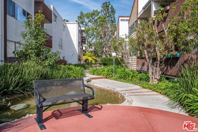 6050 Canterbury Drive E313, Culver City, CA 90230