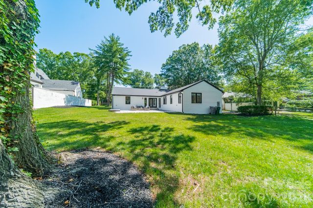 2528 Providence Road, Charlotte, NC 28211