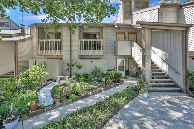 3900 Aspen Drive C104, Montgomery, TX 77356