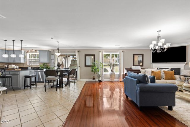 5304 Seaspray Lane, Raleigh, NC 27610