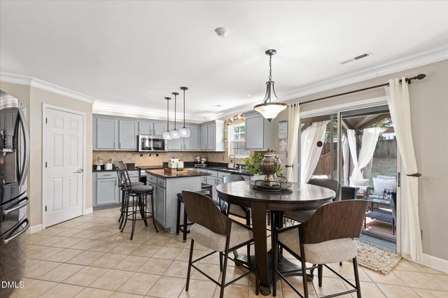 5304 Seaspray Lane, Raleigh, NC 27610