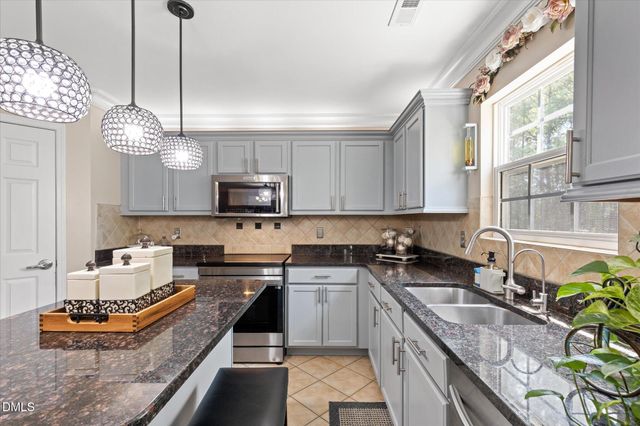 5304 Seaspray Lane, Raleigh, NC 27610