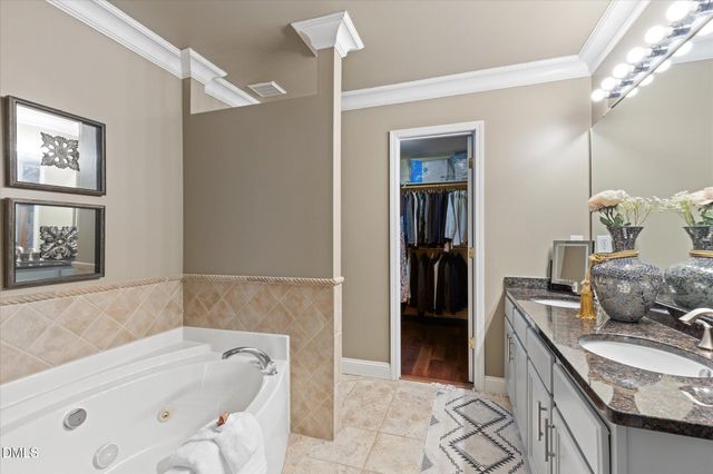 5304 Seaspray Lane, Raleigh, NC 27610