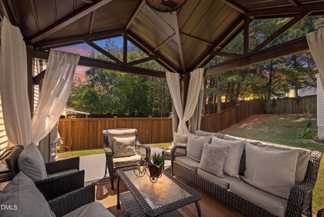 5304 Seaspray Lane, Raleigh, NC 27610