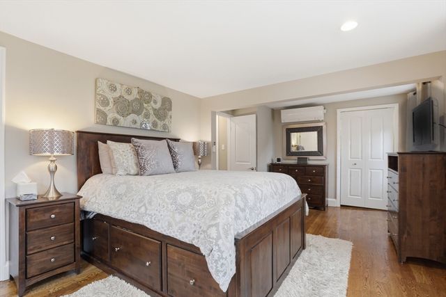 206 Russell St, Woburn, MA 01801