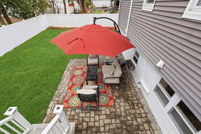 206 Russell St, Woburn, MA 01801