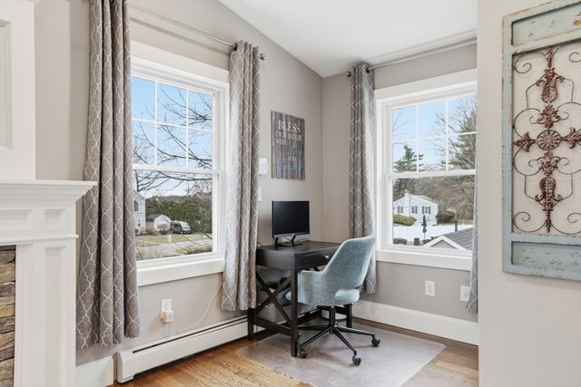 206 Russell St, Woburn, MA 01801