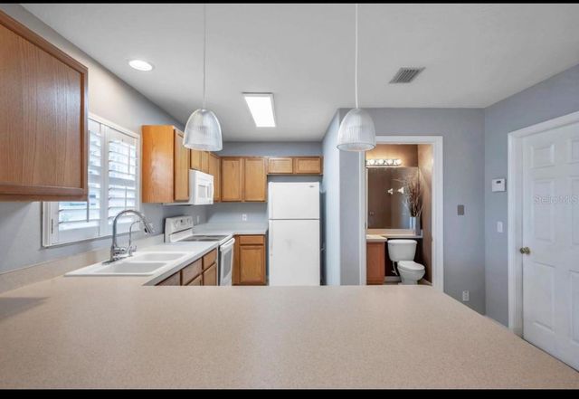 13059 THOROUGHBRED LOOP, Largo, FL 33773