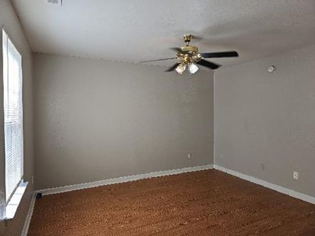 1106 Carline Road D, Rossville, GA 30741