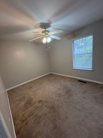 1106 Carline Road D, Rossville, GA 30741