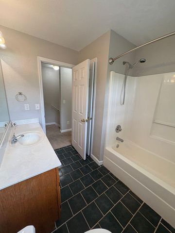 1106 Carline Road D, Rossville, GA 30741