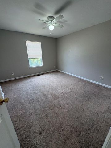 1106 Carline Road D, Rossville, GA 30741